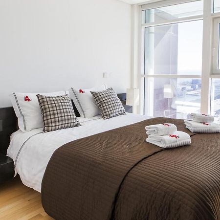 Rent4Rest Lisbon Parque Das Nacoes 17Th Floor River View 외부 사진